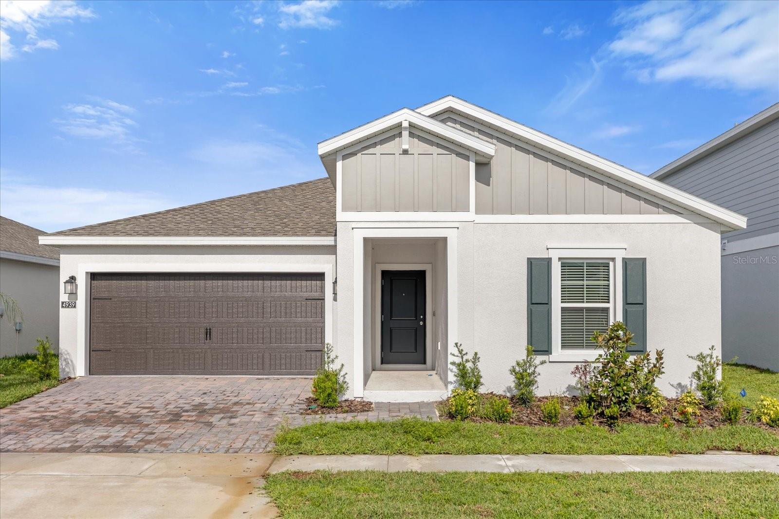 Foto de propiedad en 4939 WORCHESTER DR KISSIMMEE con MLS# O6232282