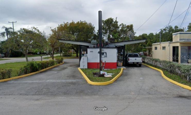 Foto de propiedad en 3900 RIVERLAND RD FORT LAUDERDALE con MLS# O6250616