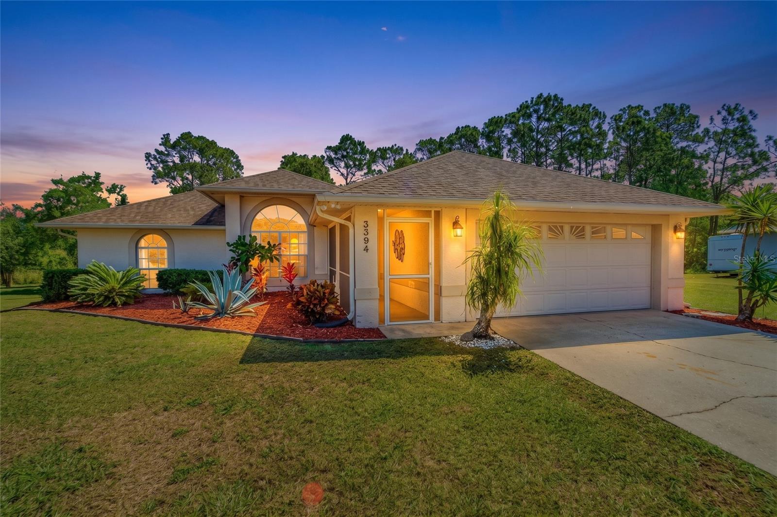 Foto de propiedad en 3394 HAWKIN DR KISSIMMEE con MLS# O6292512