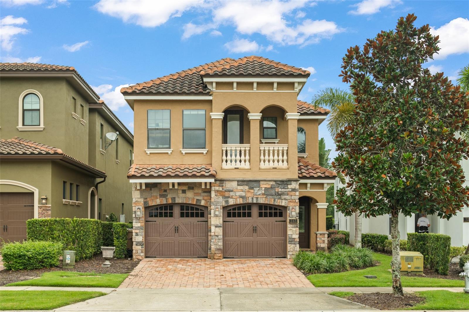 Foto de propiedad en 717 DESERT MOUNTAIN CT REUNION con MLS# O6324287