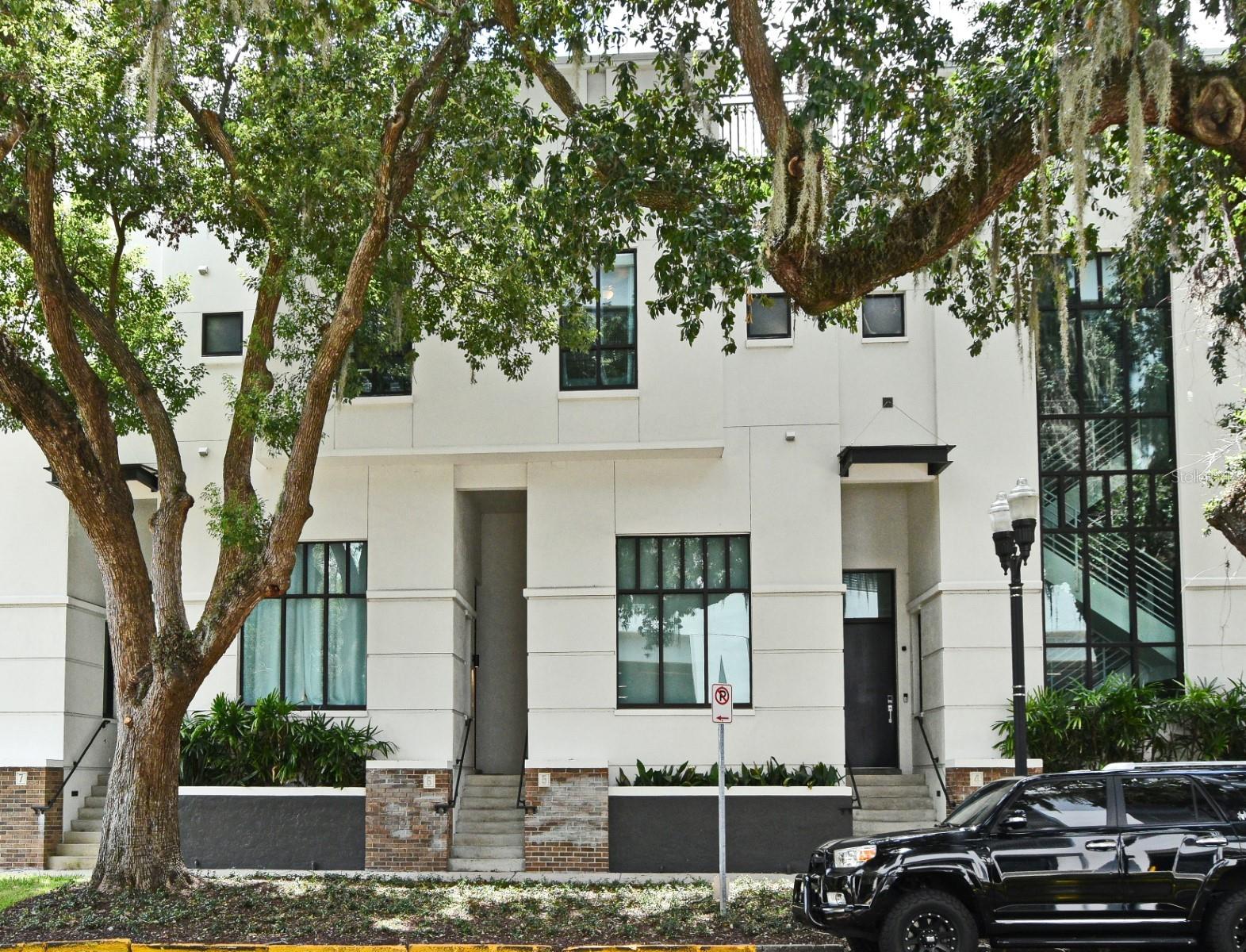 Foto de propiedad en 460 E JACKSON ST #5 ORLANDO con MLS# O6333489