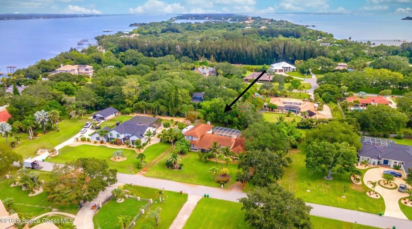 Foto de propiedad en 150 UTOPIA CIR MERRITT ISLAND con MLS# O6334299