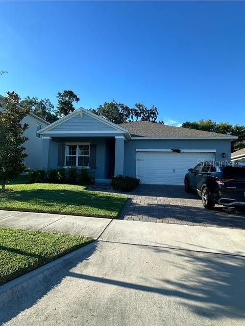 Foto de propiedad en  APOPKA con MLS# O6339245