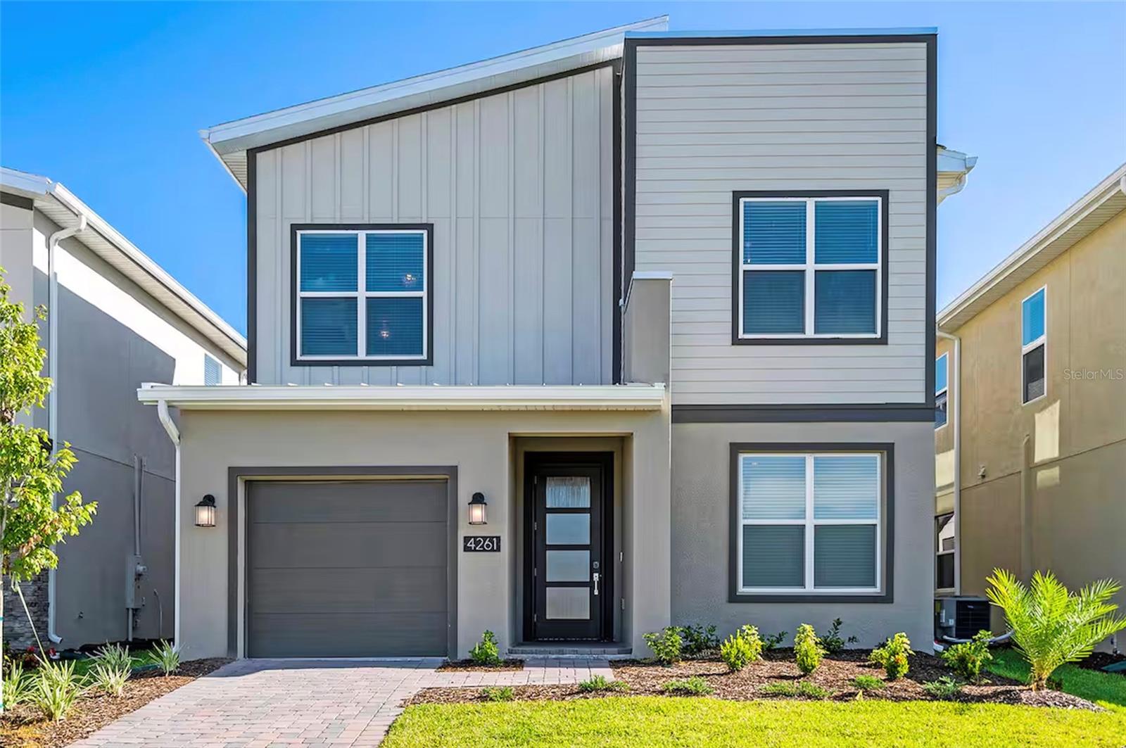 Foto de propiedad en 4261 PROLOGUE WAY KISSIMMEE con MLS# O6339638