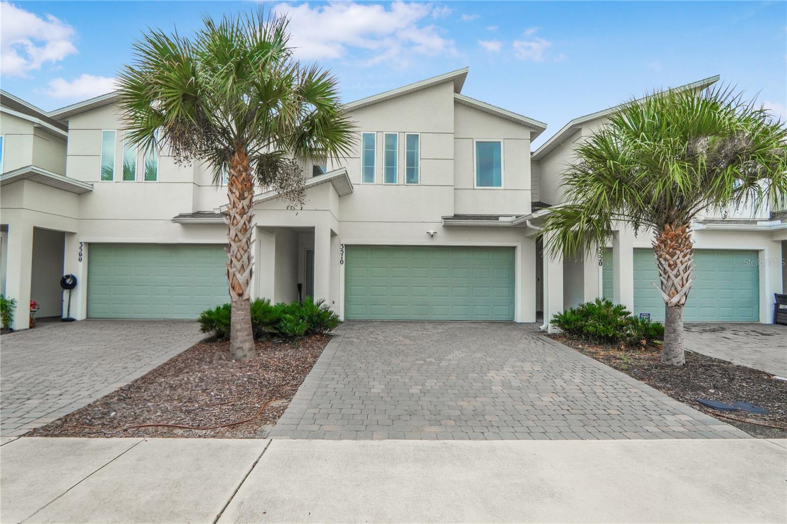 Foto de propiedad en 3510 BEAU RD KISSIMMEE con MLS# O6348560