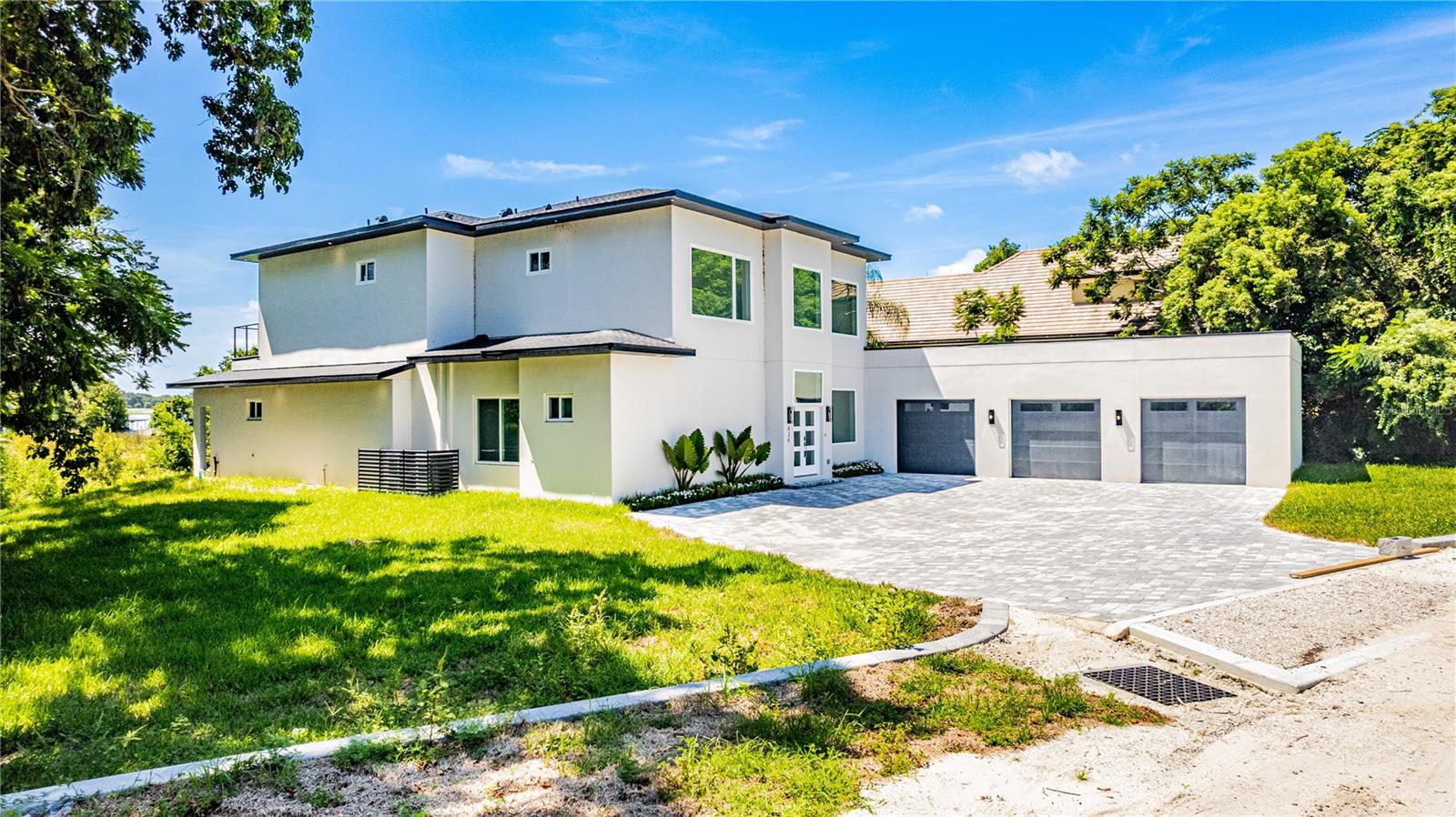Foto de propiedad en 436 E 7TH AVE WINDERMERE con MLS# O6350454