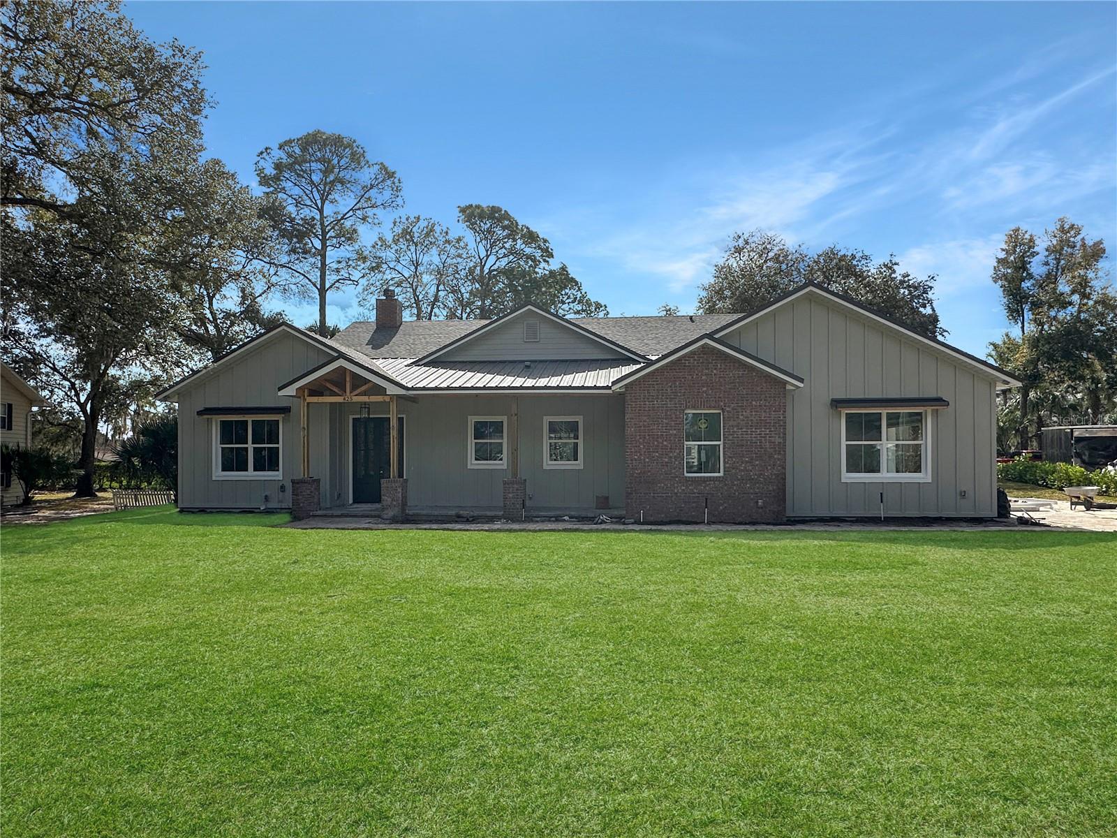 Foto de propiedad en 935 N THOMPSON RD APOPKA con MLS# O6350854