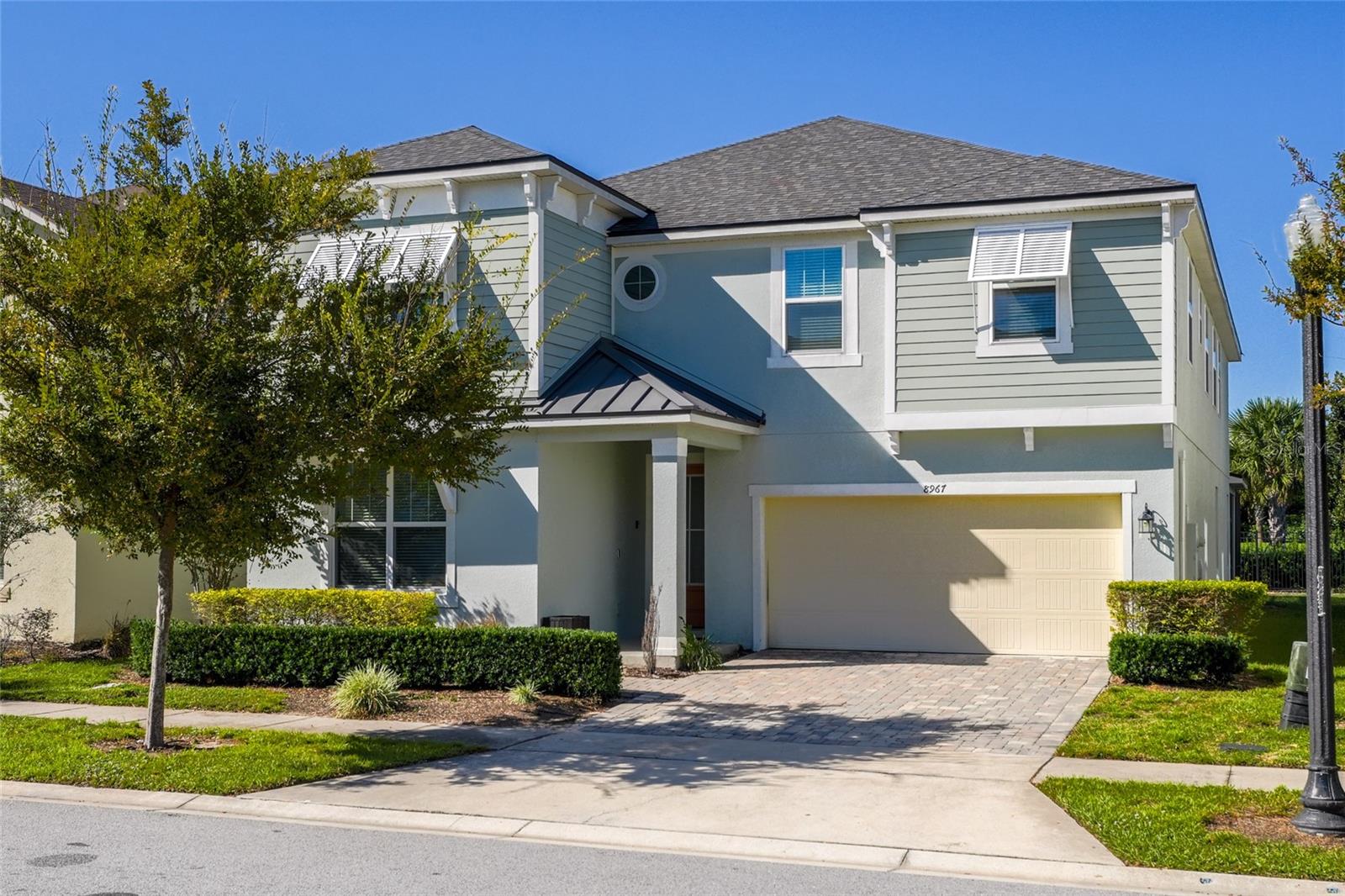 Foto de propiedad en 8967 AMELIA DOWNS TRL KISSIMMEE con MLS# O6358327