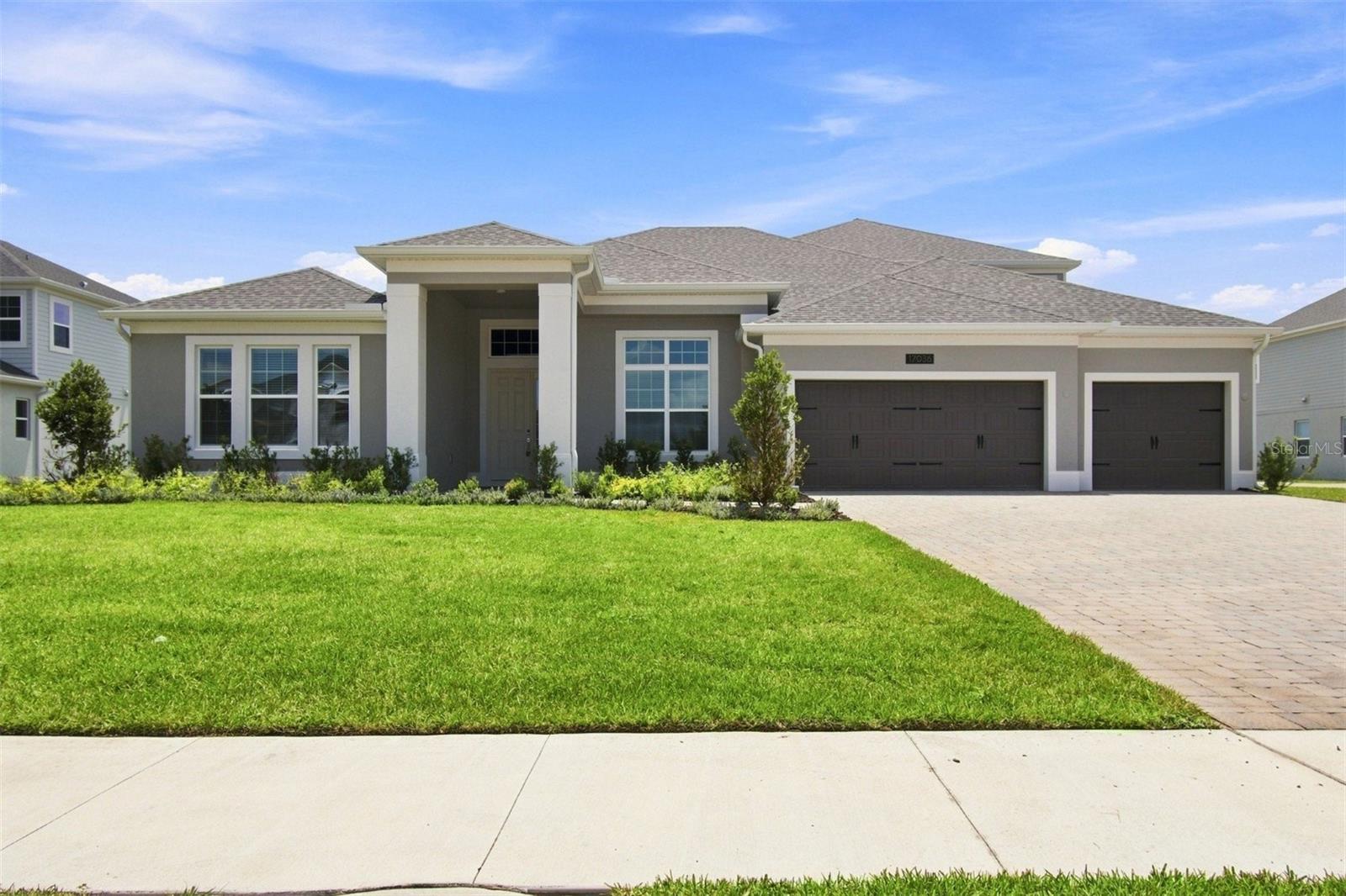 Foto de propiedad en 17036 OVERSTORY RD ORLANDO con MLS# O6359429