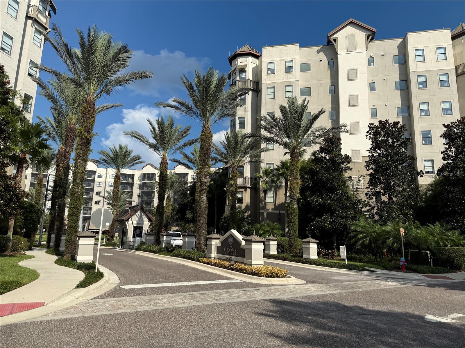 Foto de propiedad en 14501 GROVE RESORT AVE #3712 WINTER GARDEN con MLS# O6359458