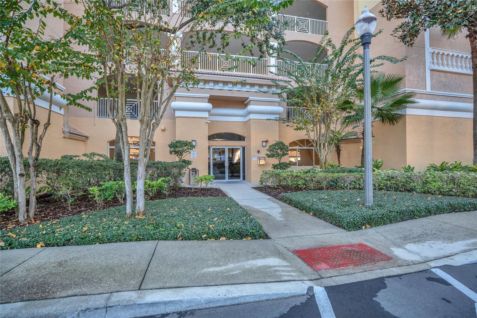 Foto de propiedad en 6336 BUFORD ST #405 ORLANDO con MLS# O6362160