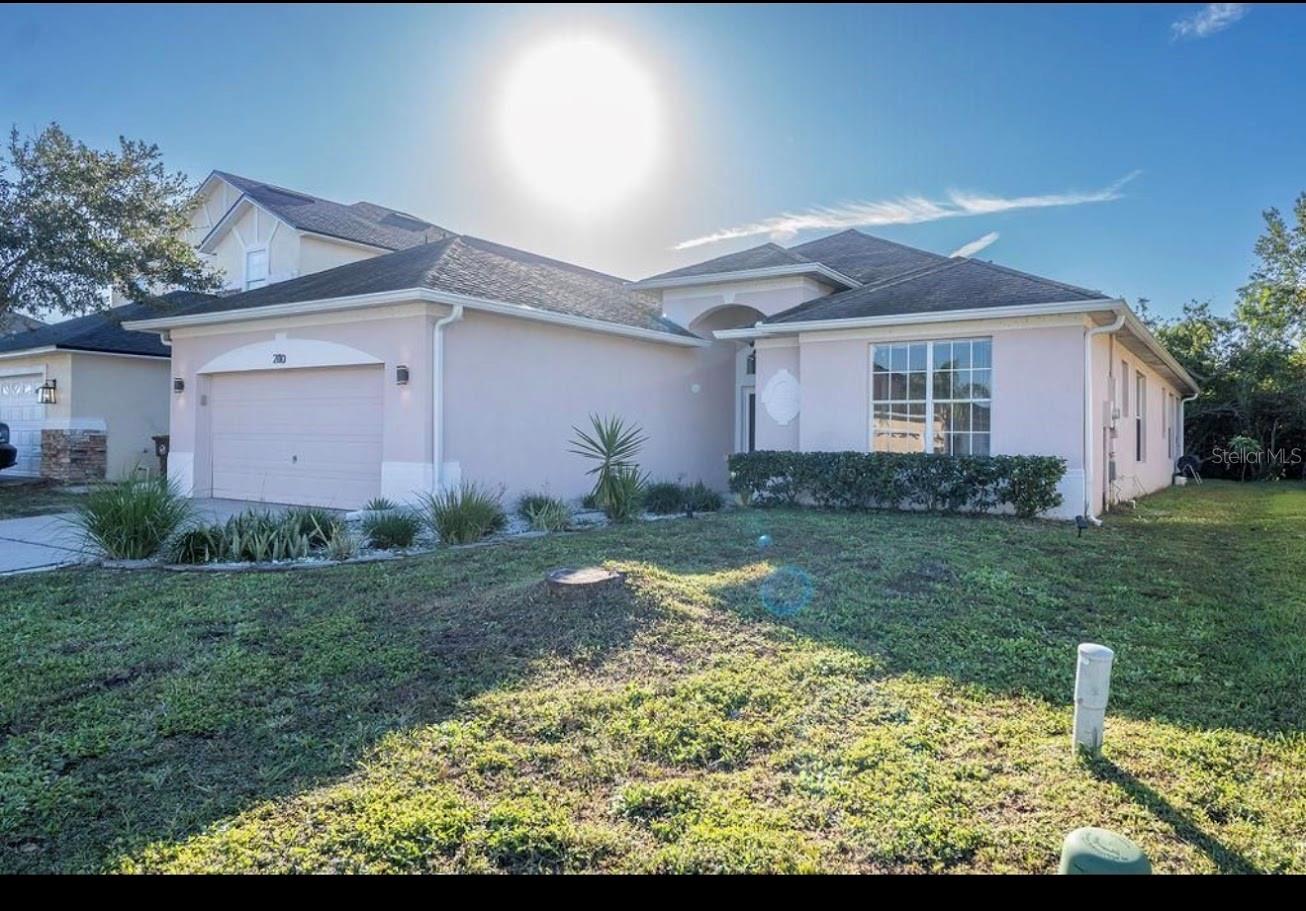 Foto de propiedad en 2110 BUNKER VIEW CT KISSIMMEE con MLS# O6362653