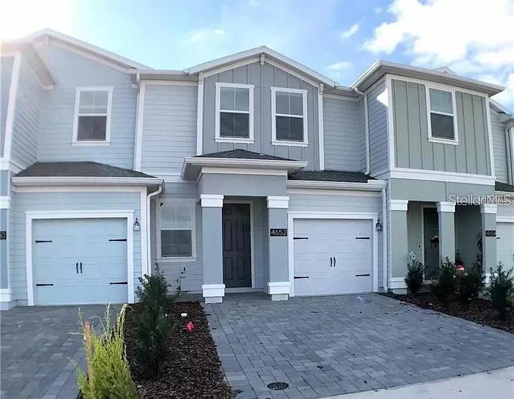 Foto de propiedad en 4652 TRIBUTE TRL KISSIMMEE con MLS# O6370698