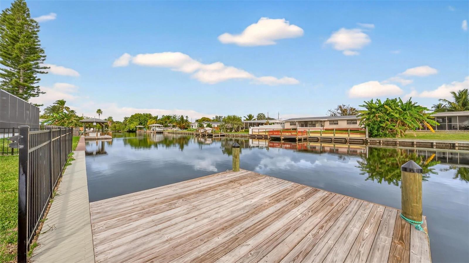 Foto de propiedad en 113 DELEON RD COCOA BEACH con MLS# O6371526