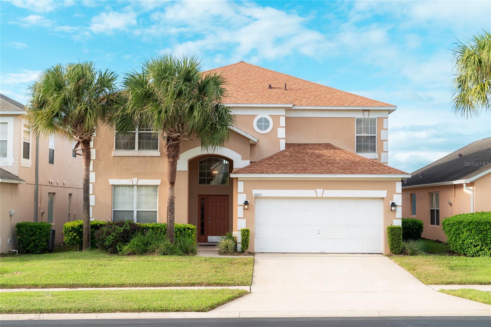 Foto de propiedad en  KISSIMMEE con MLS# O6373101