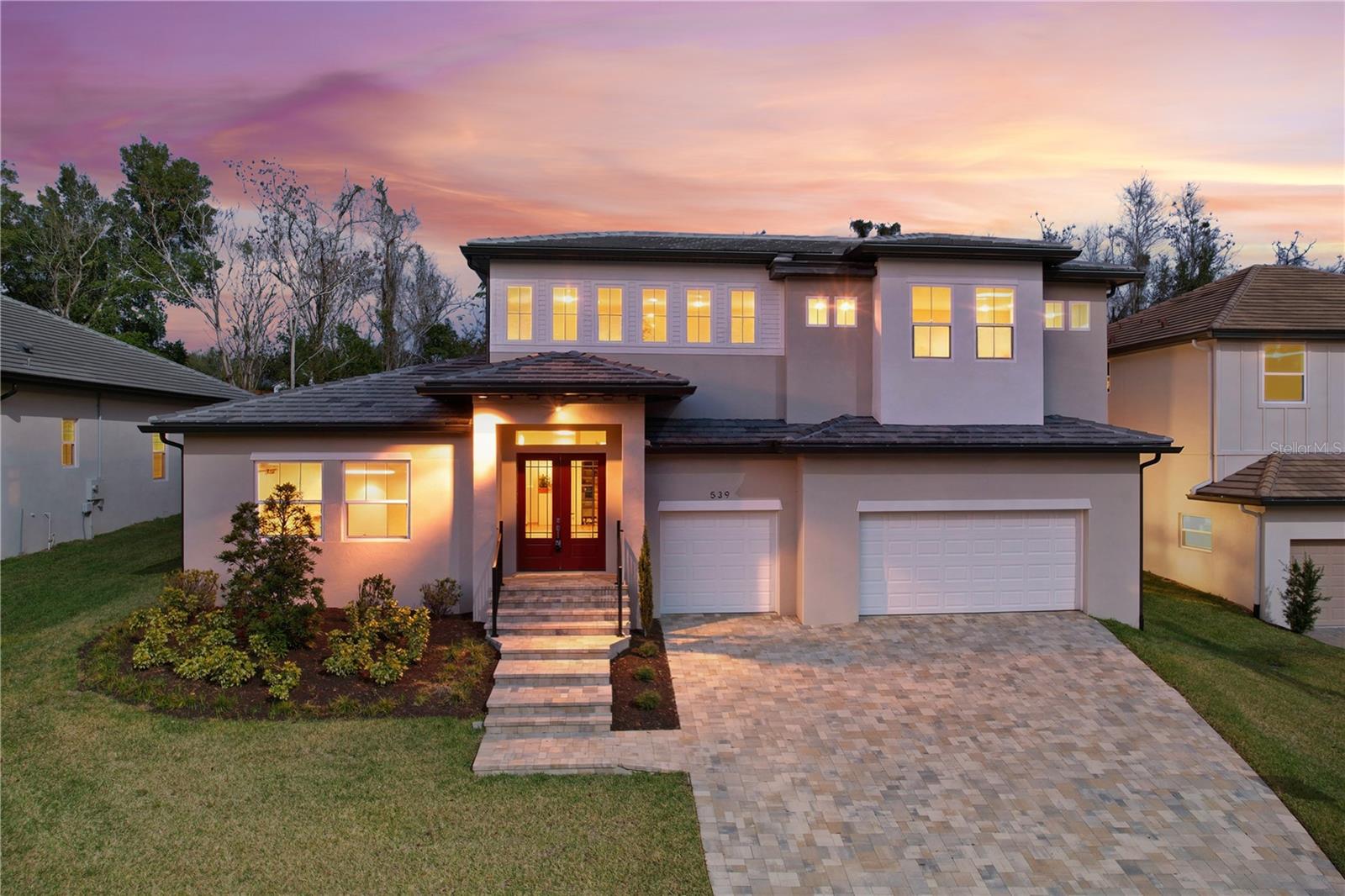 Foto de propiedad en 539 SANCTUARY GOLF PL APOPKA con MLS# O6373529
