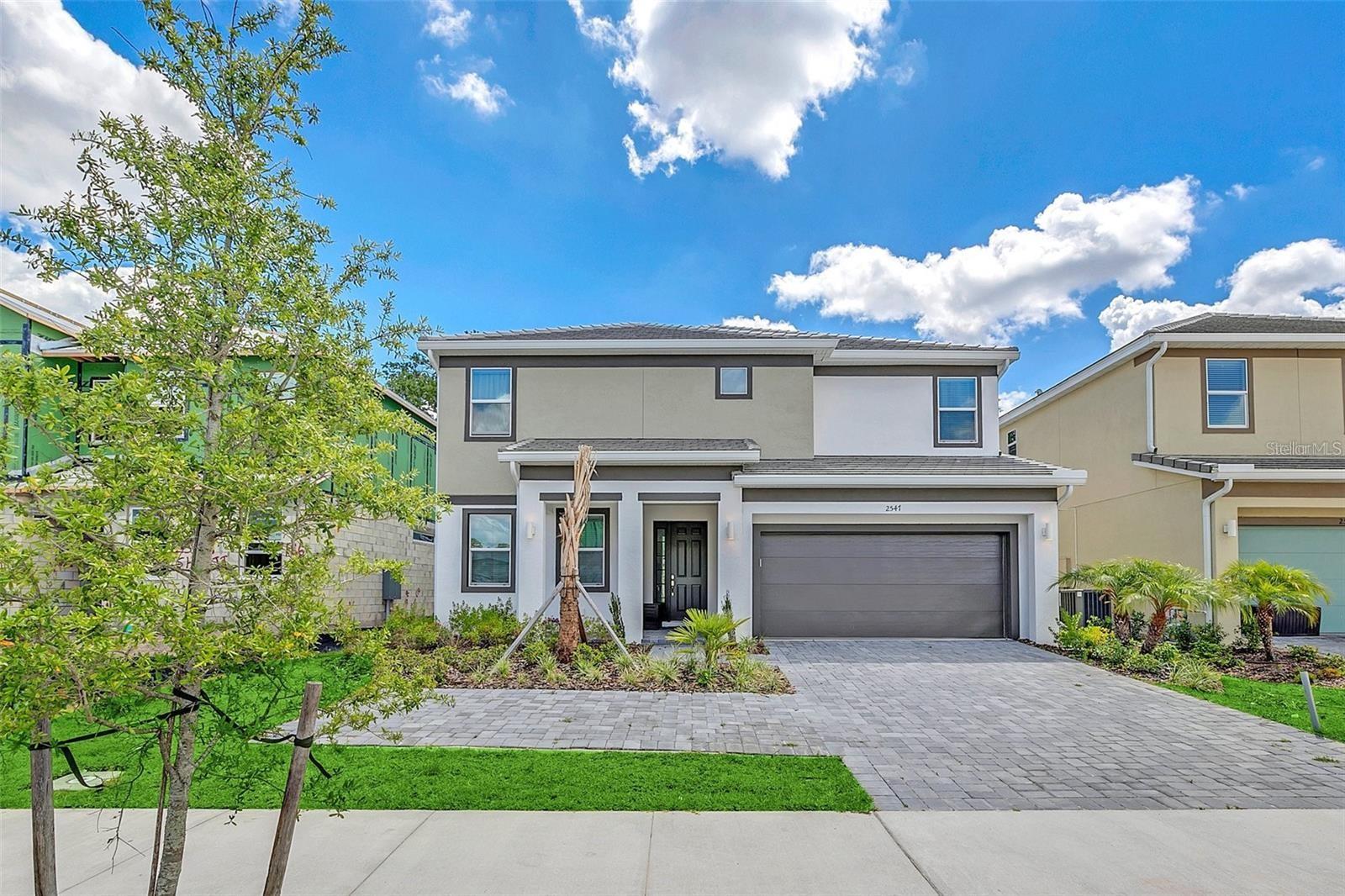 Foto de propiedad en 2547 SHANTI DR KISSIMMEE con MLS# O6373995
