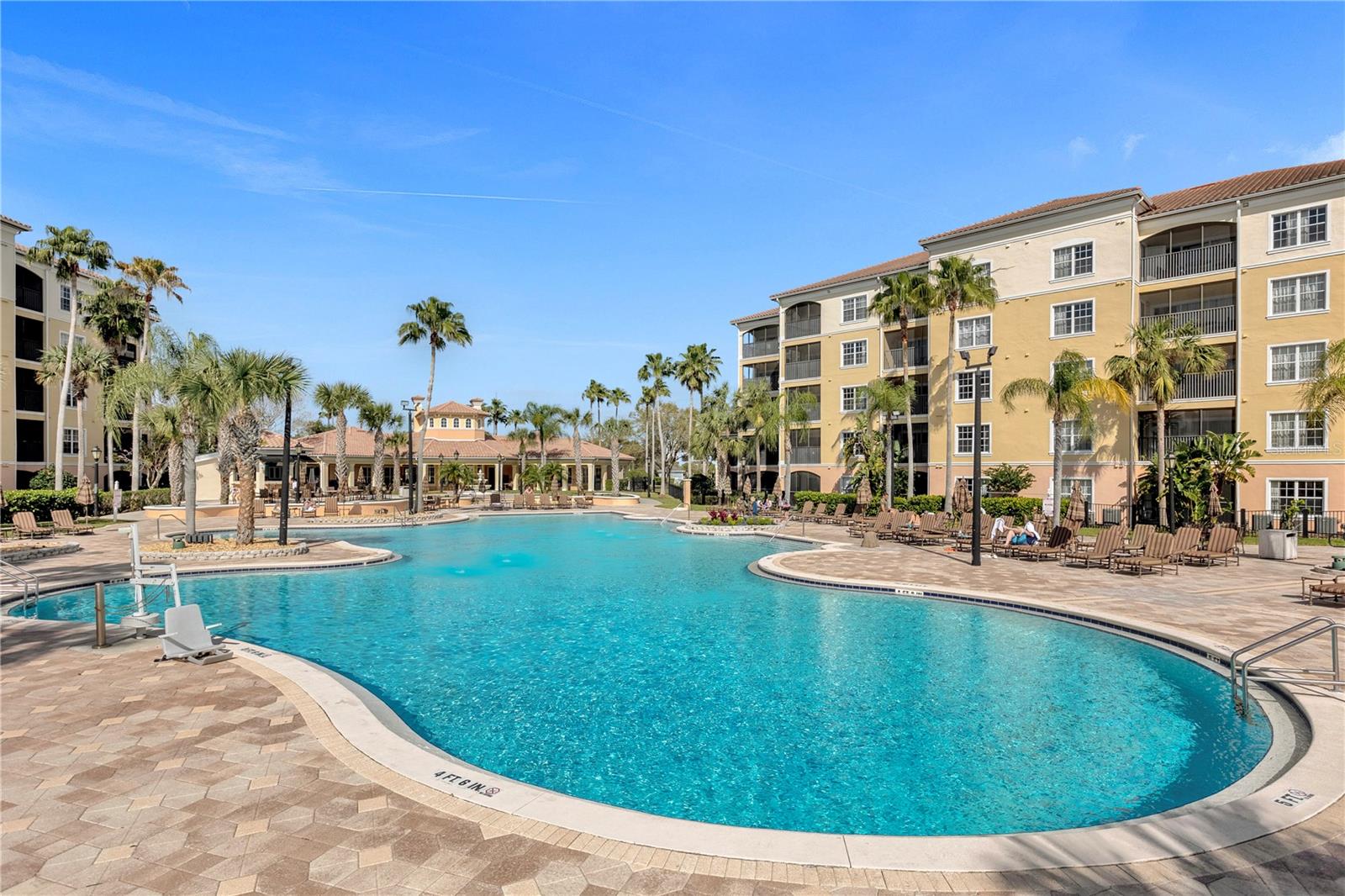 Foto de propiedad en 8601 WORLDQUEST BLVD #3105 ORLANDO con MLS# O6375543
