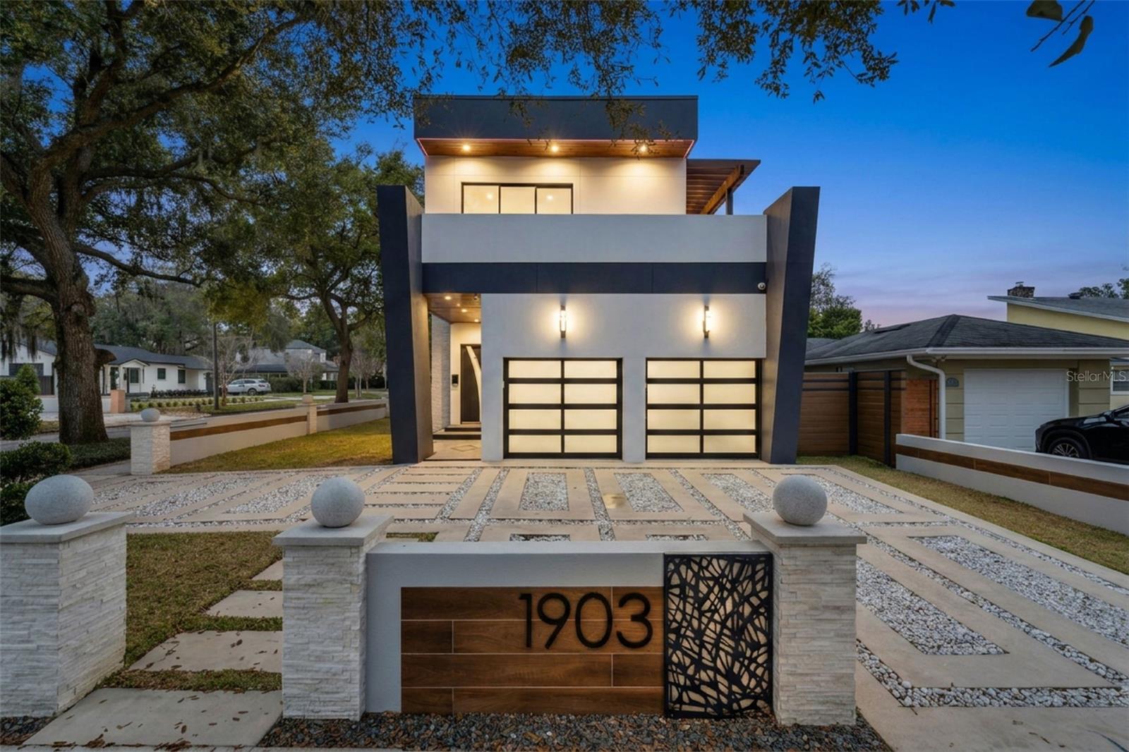 Foto de propiedad en 1903 N PARK AVE WINTER PARK con MLS# O6375766
