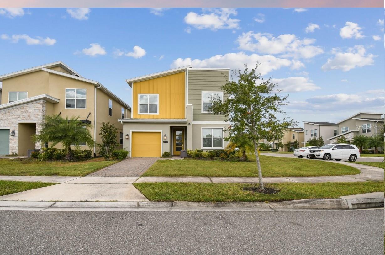 Foto de propiedad en 2784 BOOKMARK DR KISSIMMEE con MLS# O6377666