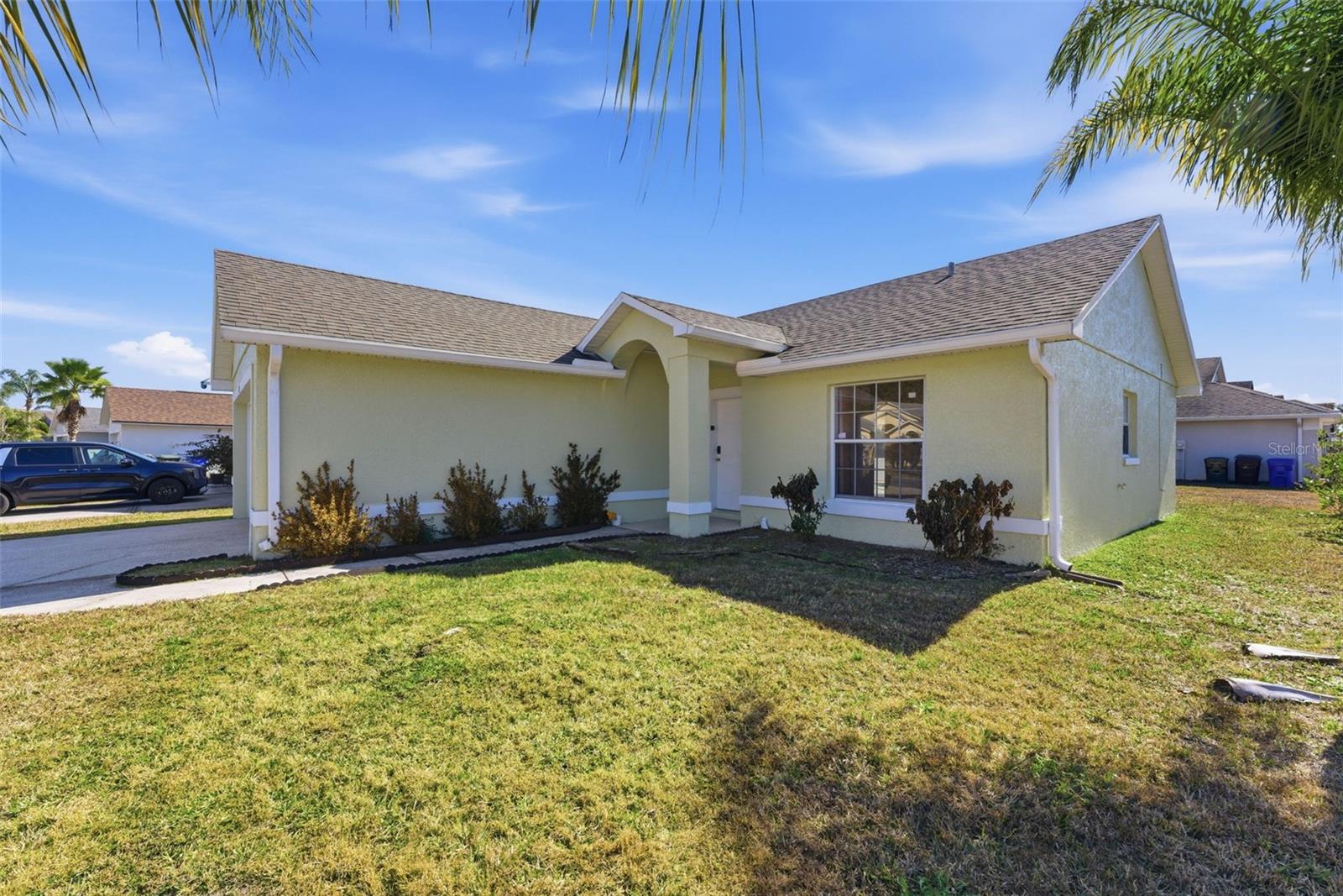 Foto de propiedad en 1043 SOARING EAGLE LN KISSIMMEE con MLS# O6380291