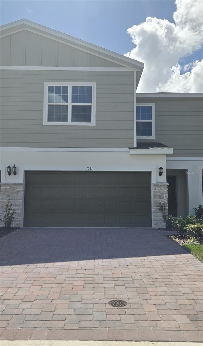 Foto de propiedad en 1591 CLOUDY CT ST CLOUD con MLS# O6386886