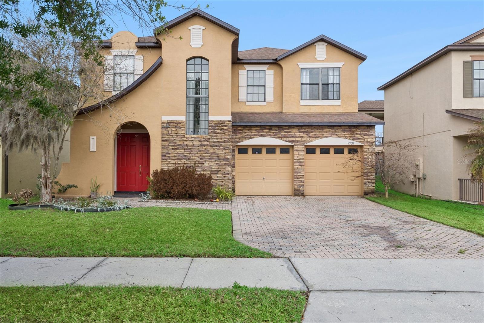Foto de propiedad en 9708 OLD PATINA WAY ORLANDO con MLS# O6391022