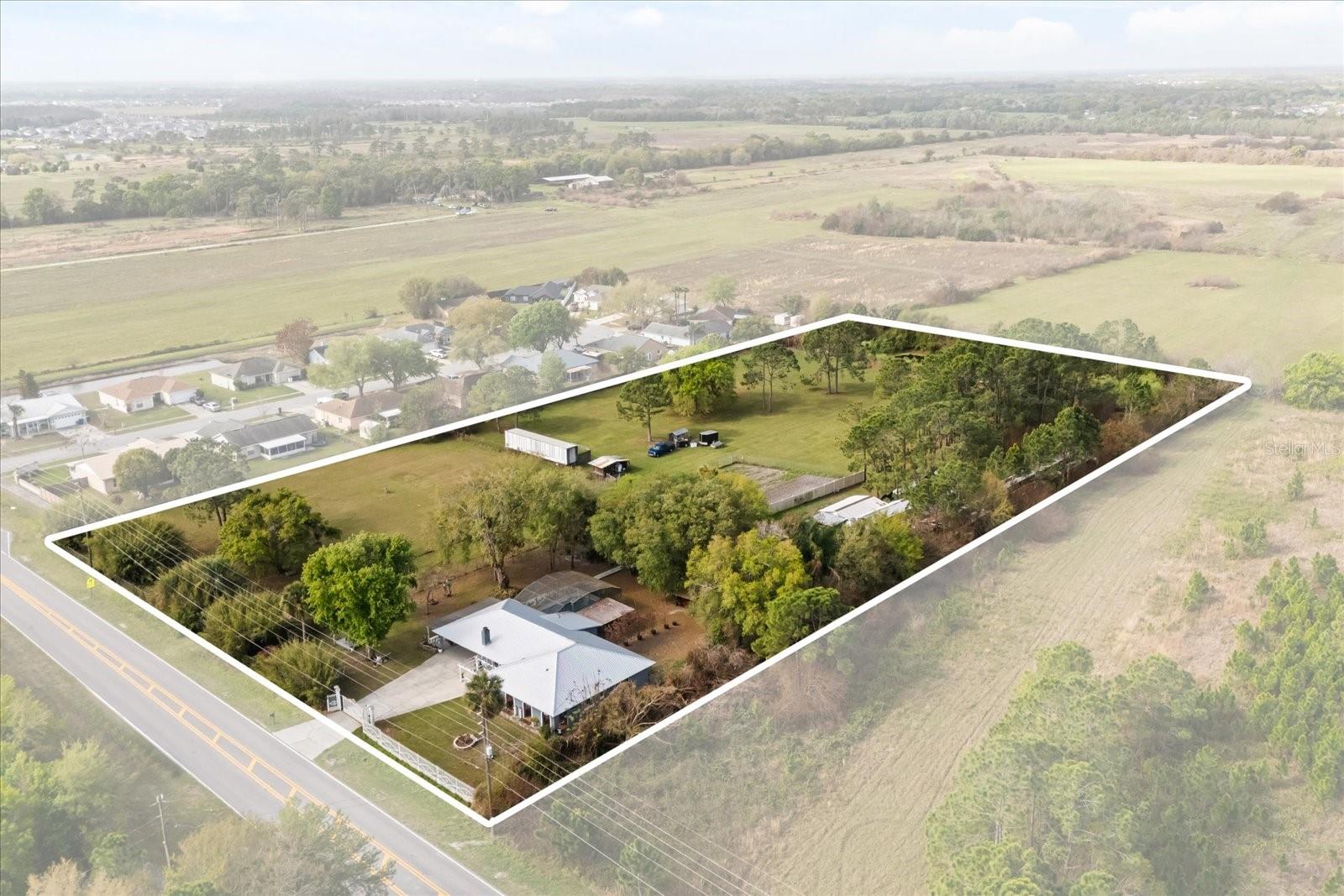 En Venta 2270 OLD HICKORY TREE RD, ST CLOUD, FL 34772