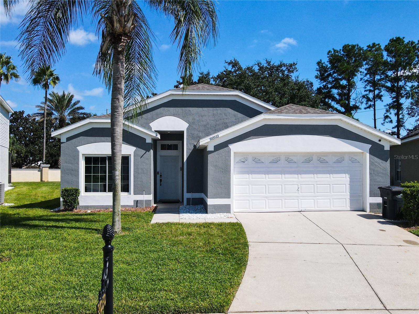 Foto de propiedad en 8050 KING PALM CIR KISSIMMEE con MLS# O6391549