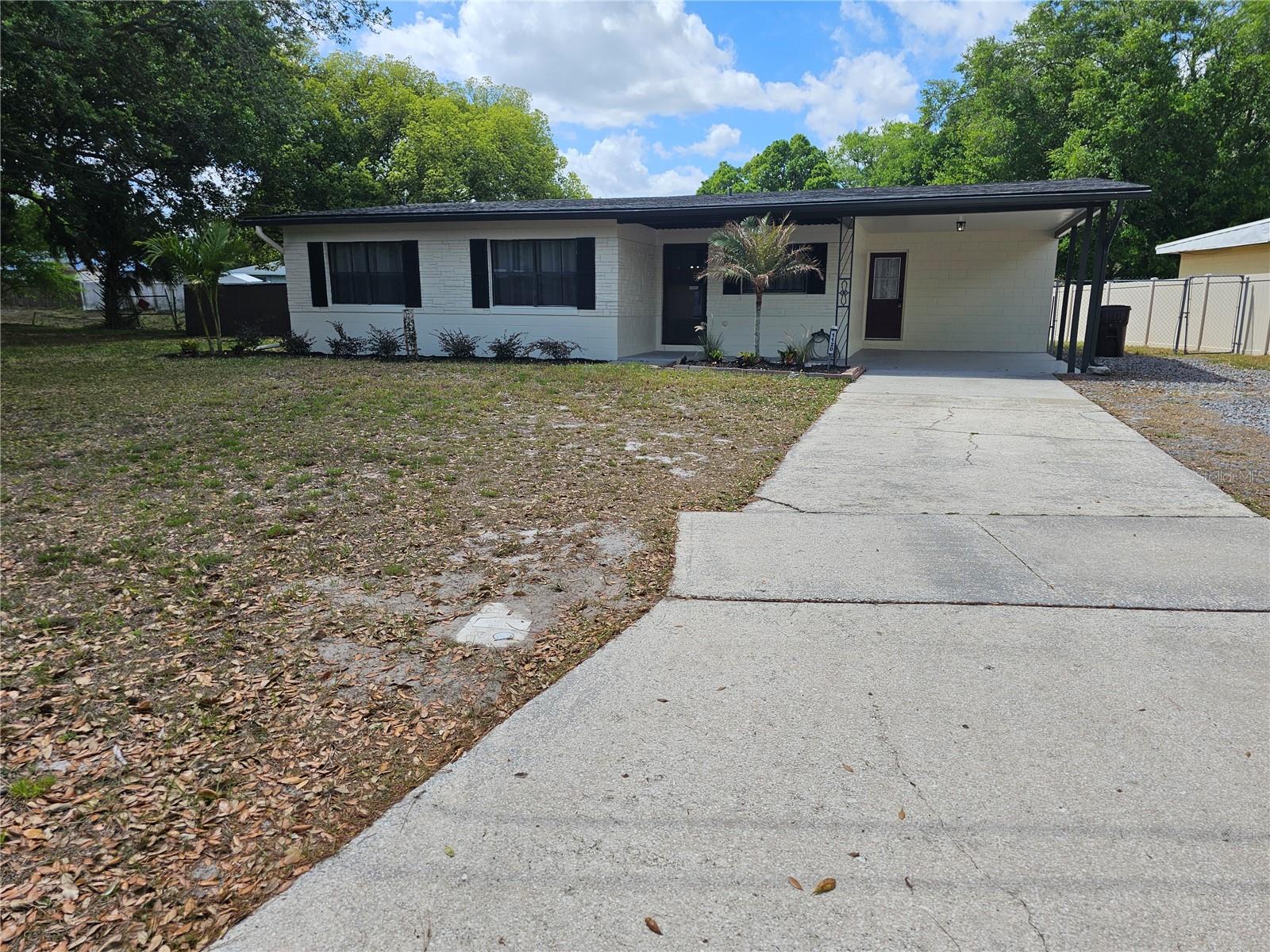 Foto de propiedad en 1120 SAN LUIS DR ORLANDO con MLS# O6395306