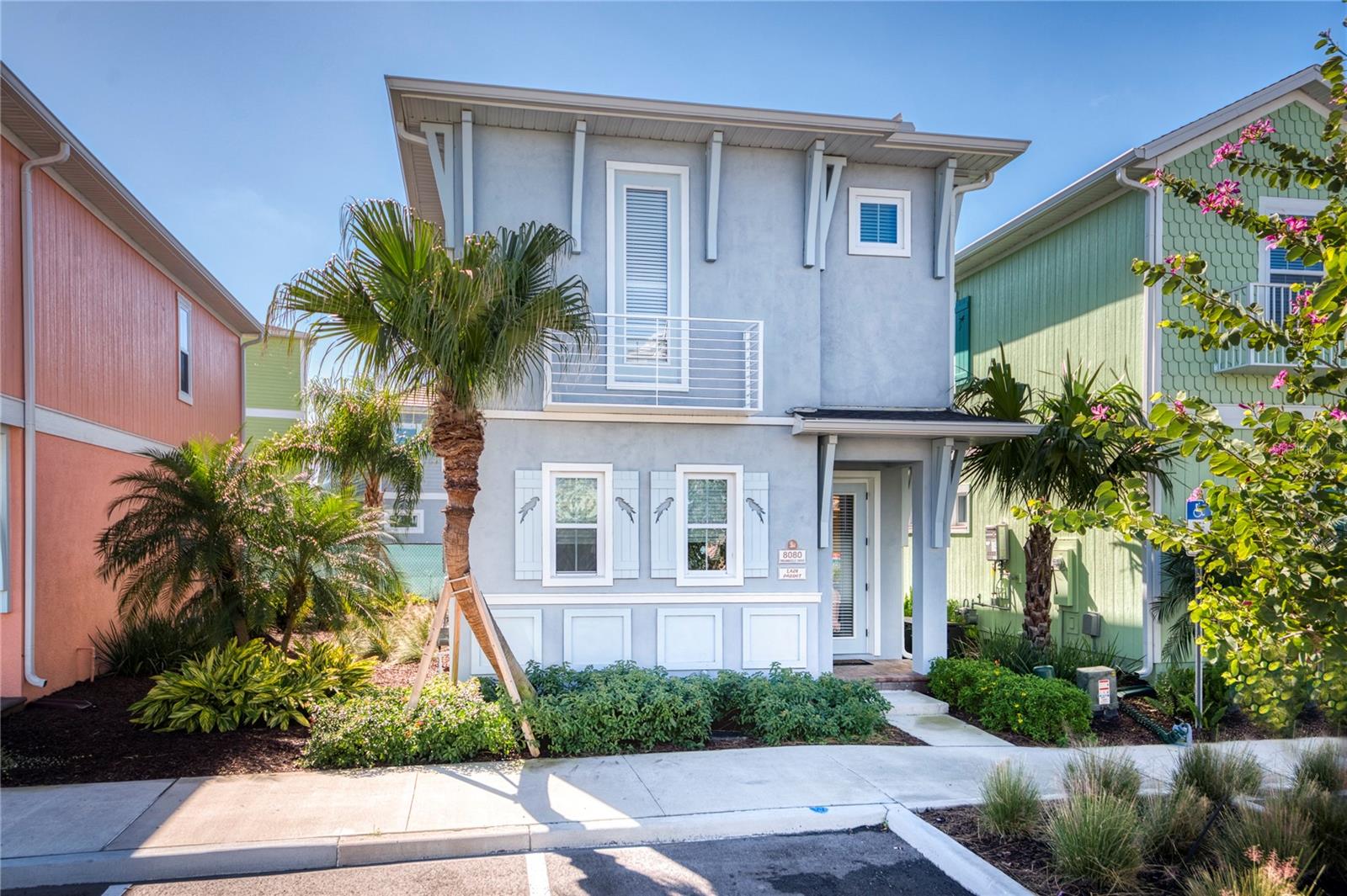Foto de propiedad en 8080 DREAMSICLE DR KISSIMMEE con MLS# O6395871
