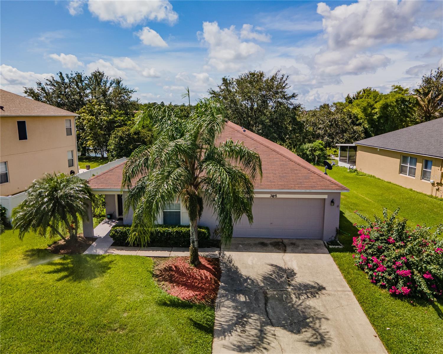 Foto de propiedad en 3488 HARLEQUIN DR ST CLOUD con MLS# O6397252