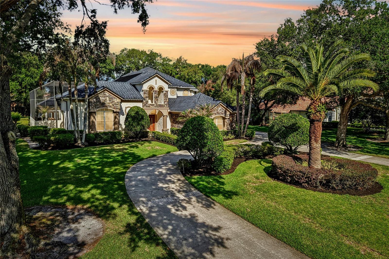 En Venta 2068 ROBERTS POINT DR, WINDERMERE, FL 34786