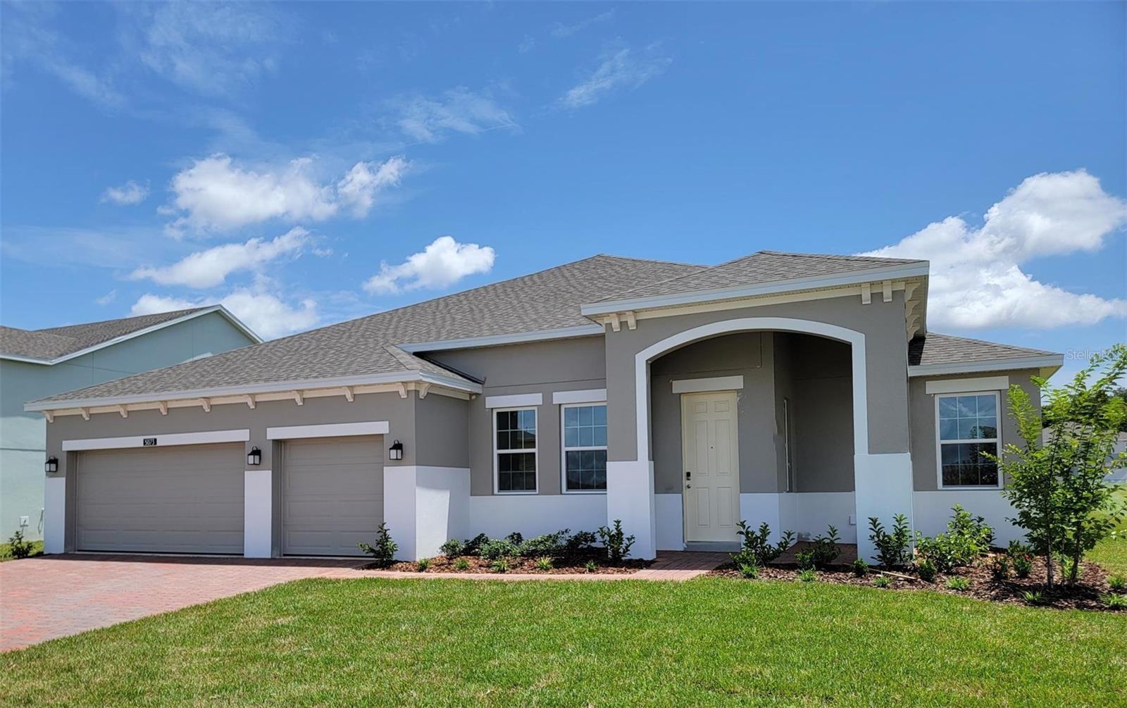 Foto de propiedad en 5073 NORTHERN DOVE AVE MOUNT DORA con MLS# O6398207