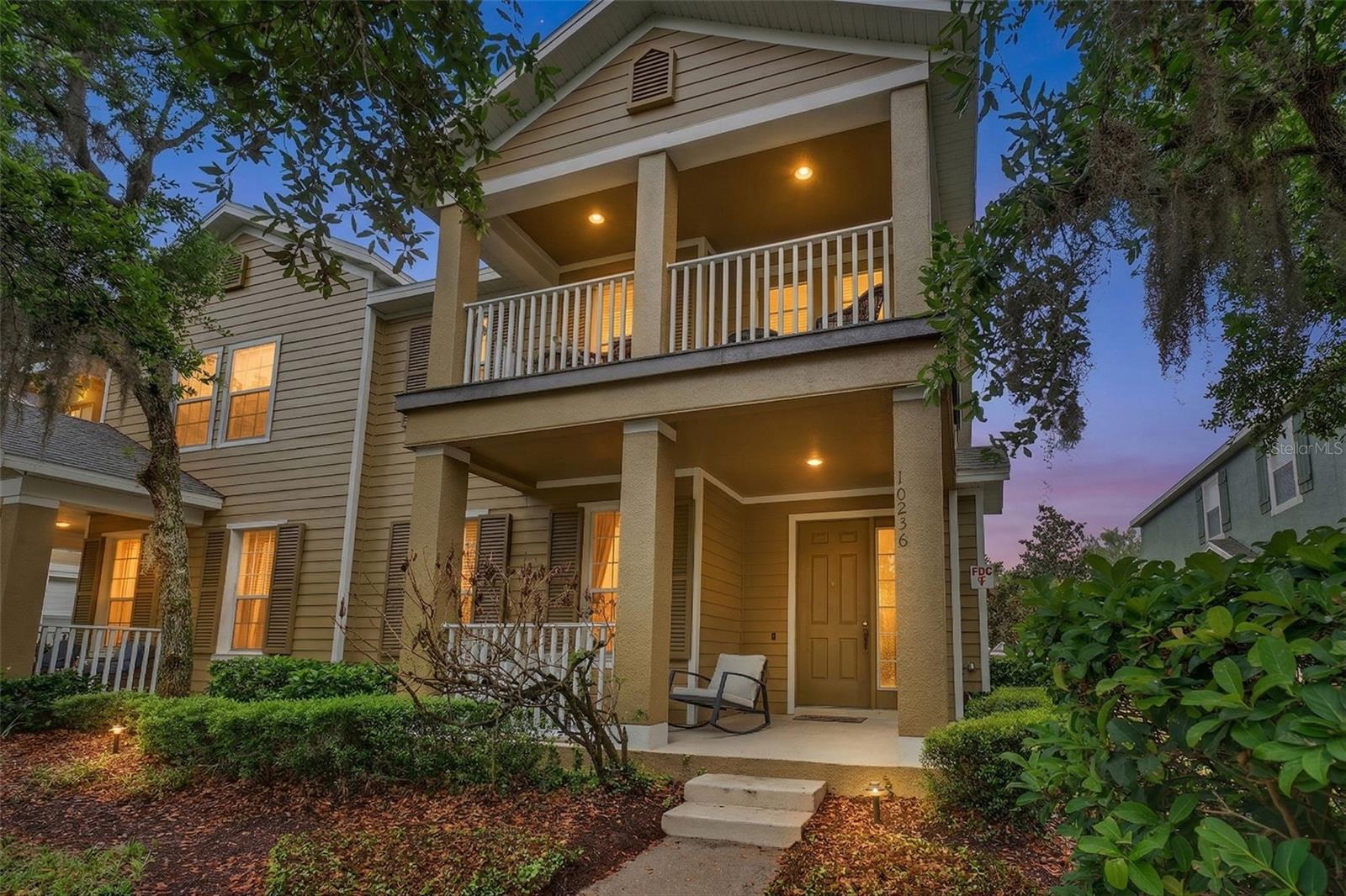 En Venta 10236 LAKE DISTRICT LN #35C, ORLANDO, FL 32832