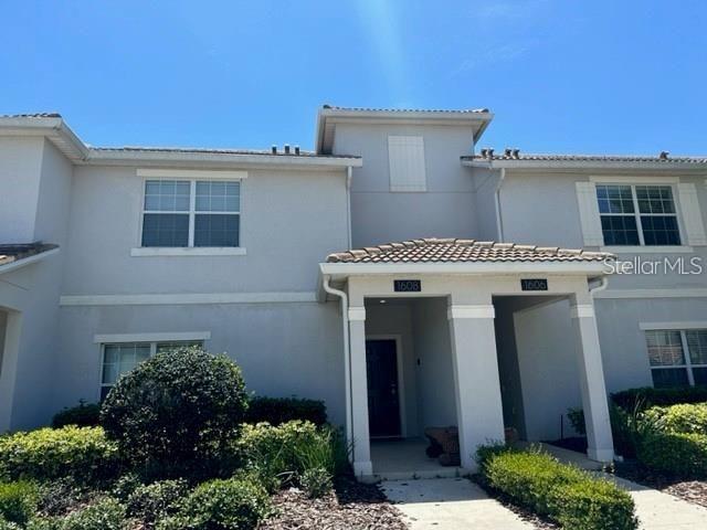 Foto de propiedad en 1608 MOON VALLEY DR DAVENPORT con MLS# O6399760