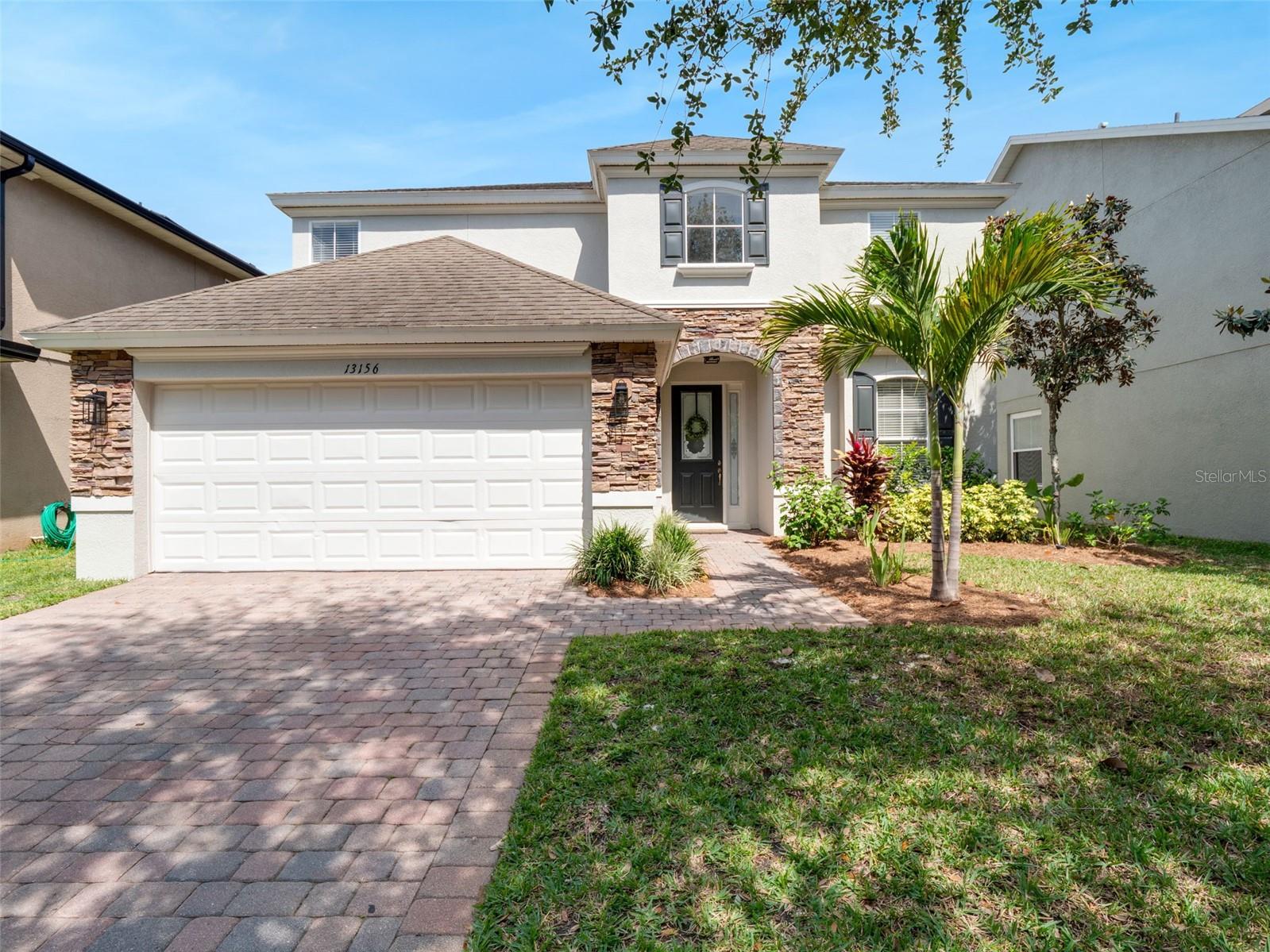 Foto de propiedad en 13156 HATHERTON CIR ORLANDO con MLS# O6399761