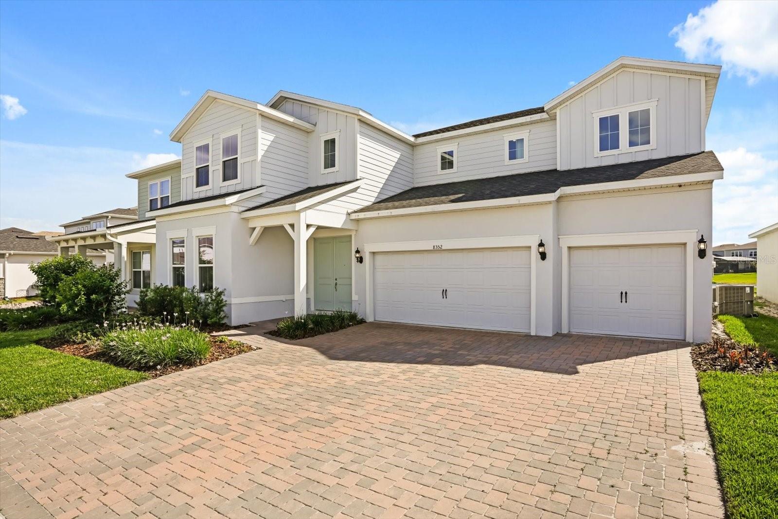 Foto de propiedad en 8352 PARK CLIFF WAY ORLANDO con MLS# O6400016