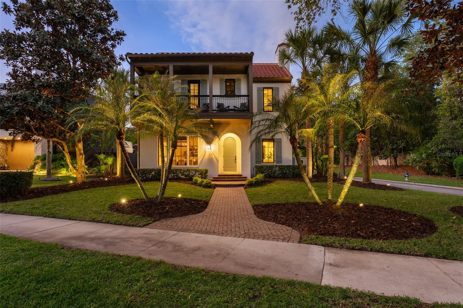 Foto de propiedad en 8675 FARTHINGTON WAY ORLANDO con MLS# O6400604
