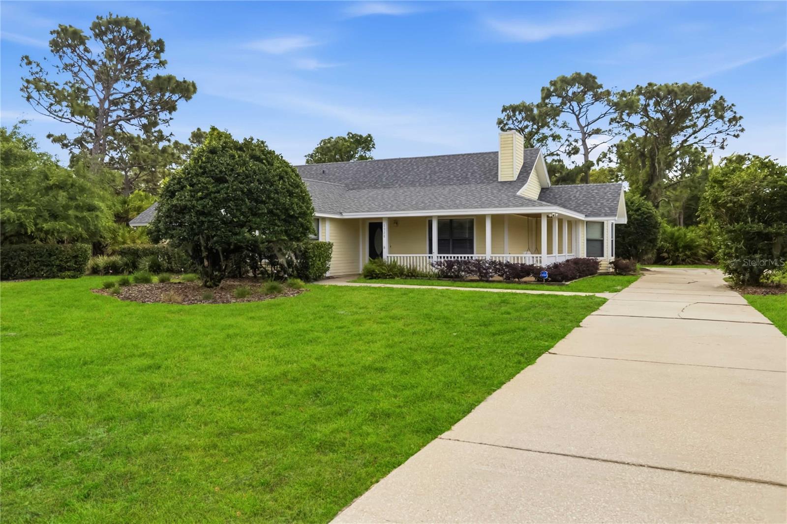 Foto de propiedad en 6928 SAWGRASS DR ST CLOUD con MLS# O6400812