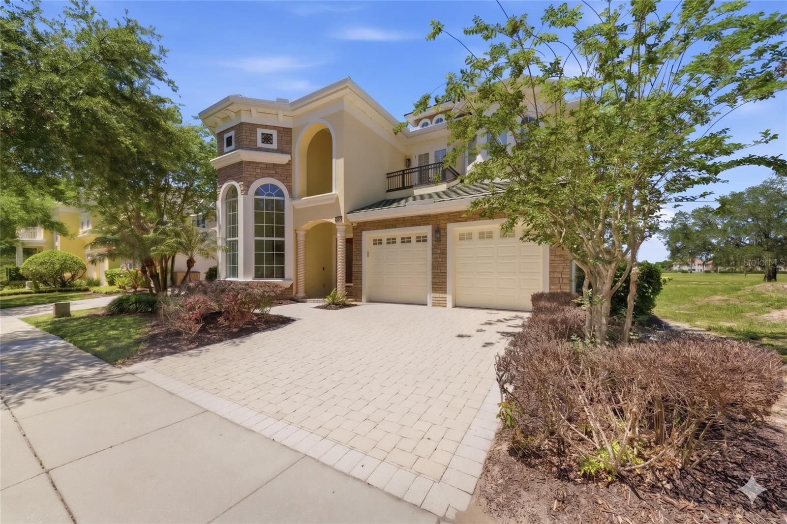 Foto de propiedad en 7390 GATHERING CT KISSIMMEE con MLS# O6400833