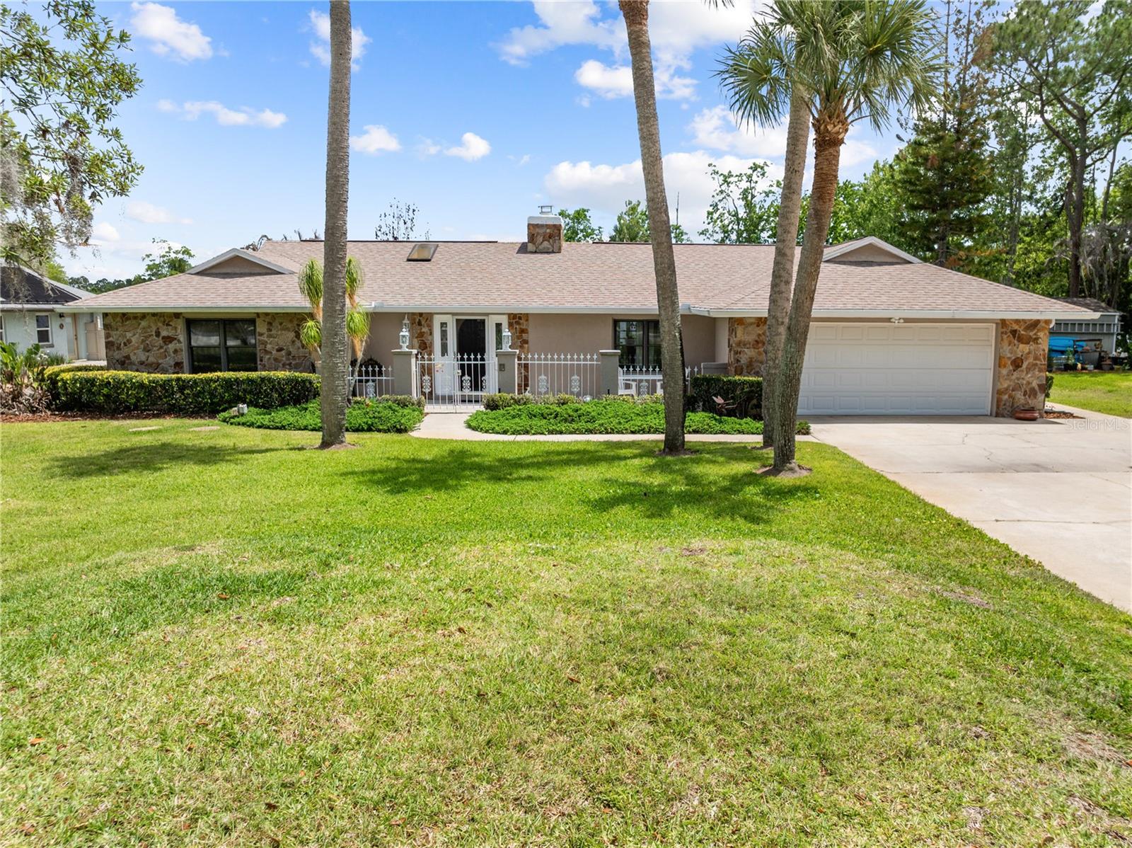 Foto de propiedad en 6770 BAY SHORE DR ST CLOUD con MLS# O6400979