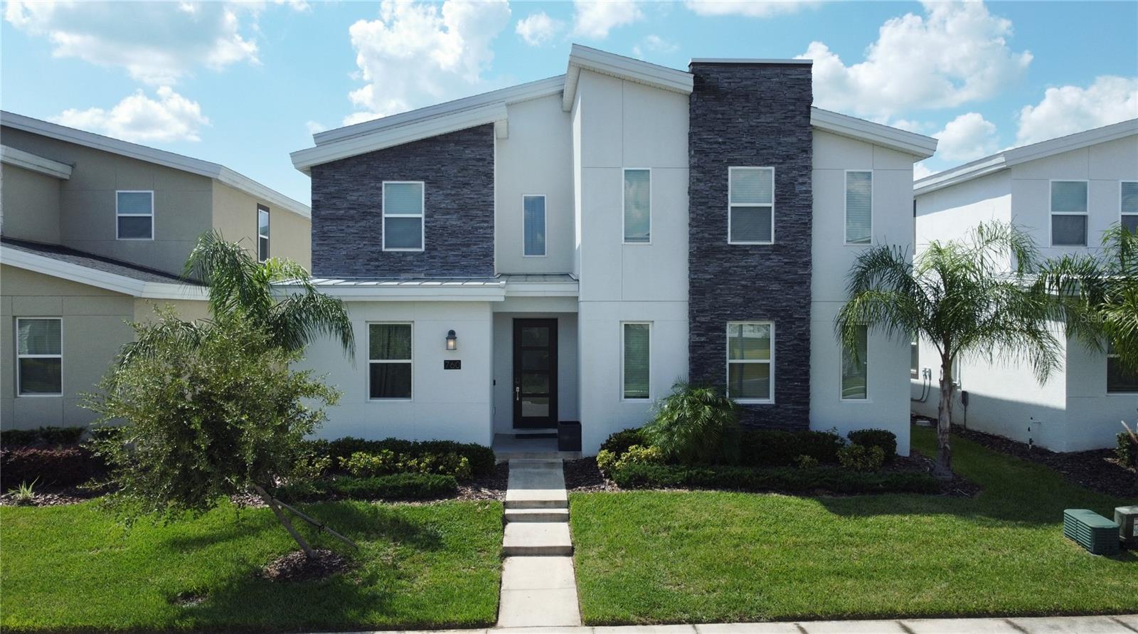 Foto de propiedad en 760 DROP SHOT DR DAVENPORT con MLS# O6402066