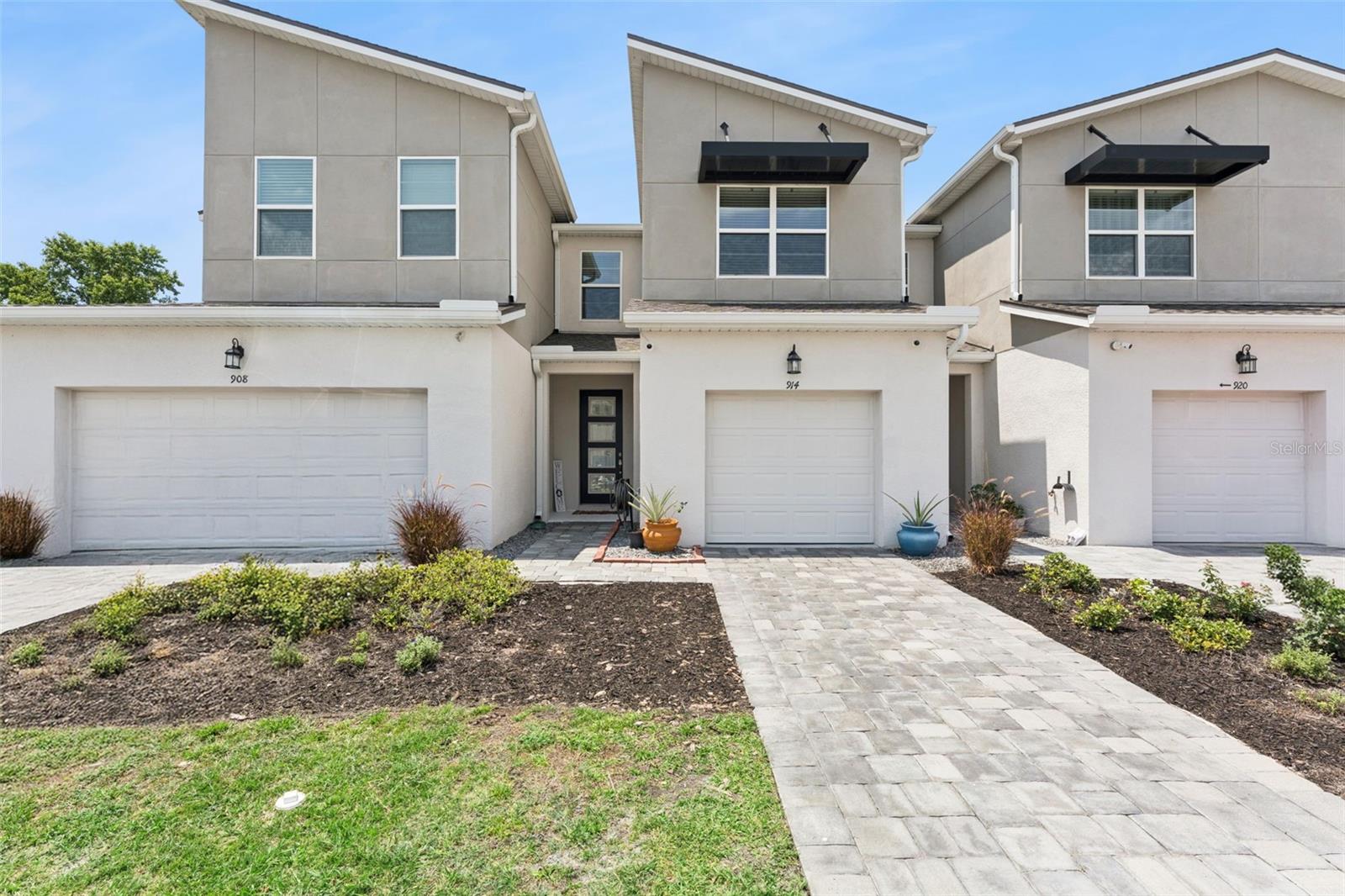 Foto de propiedad en 914 SPRING PALMS LOOP ORLANDO con MLS# O6403692