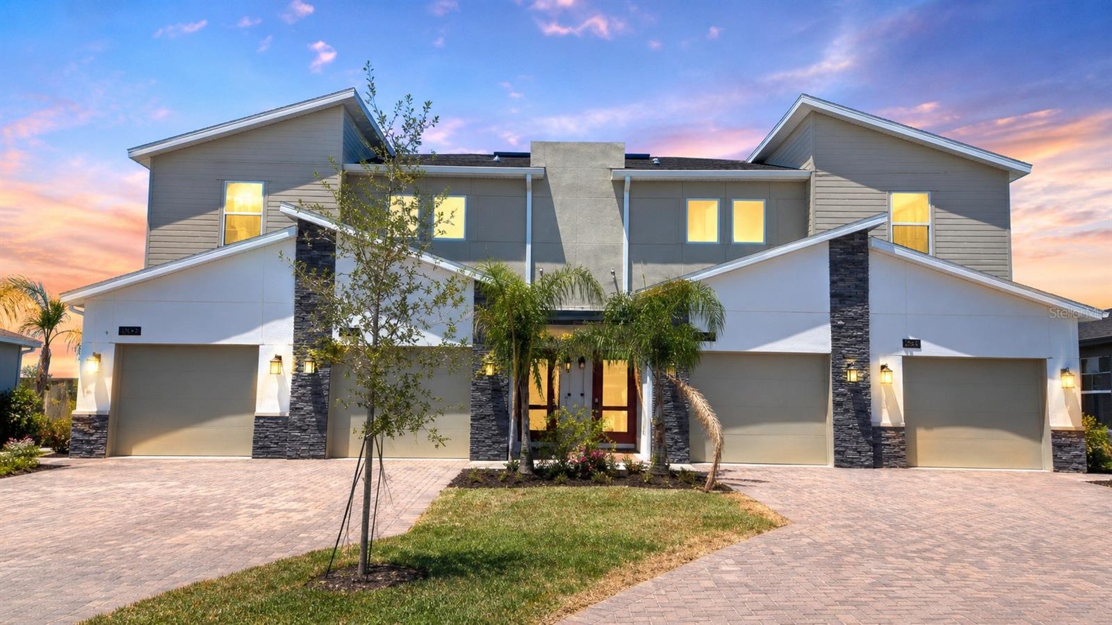 Foto de propiedad en 1149 DROP LN #704 DAVENPORT con MLS# O6404817