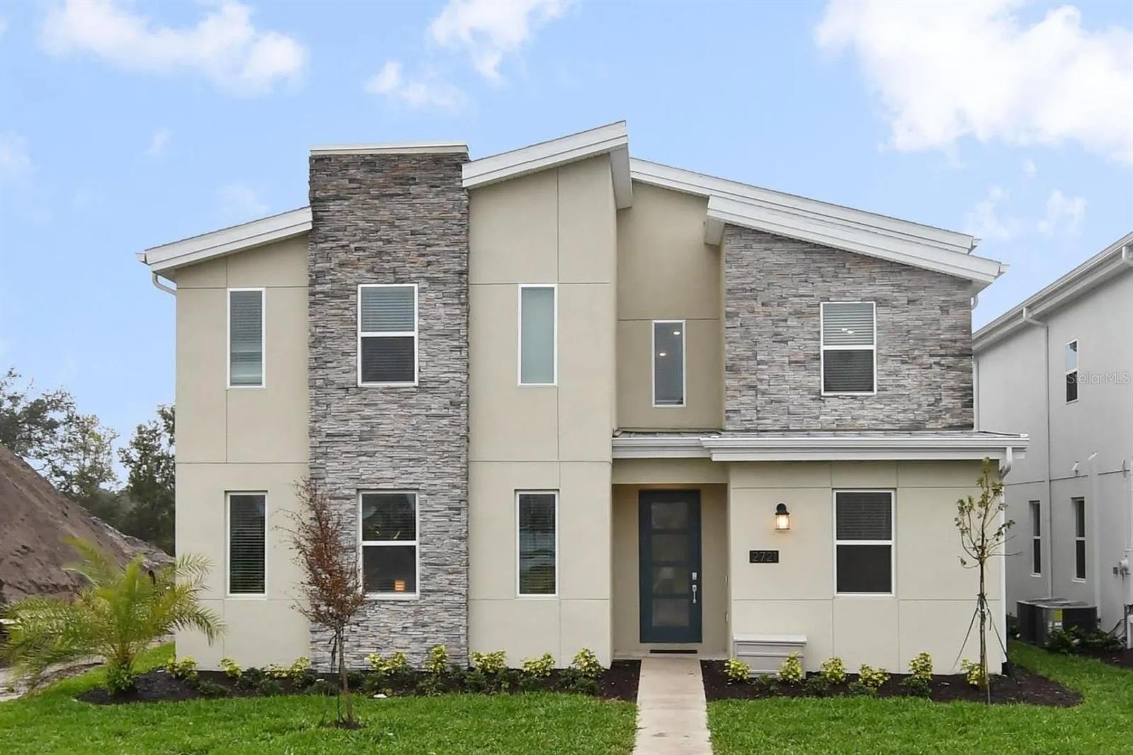 Foto de propiedad en 2721 BOOKMARK DR KISSIMMEE con MLS# O6405337