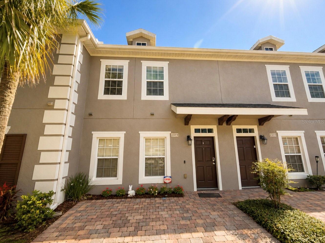 Foto de propiedad en 2379 CARAVELLE CIR KISSIMMEE con MLS# O6405924