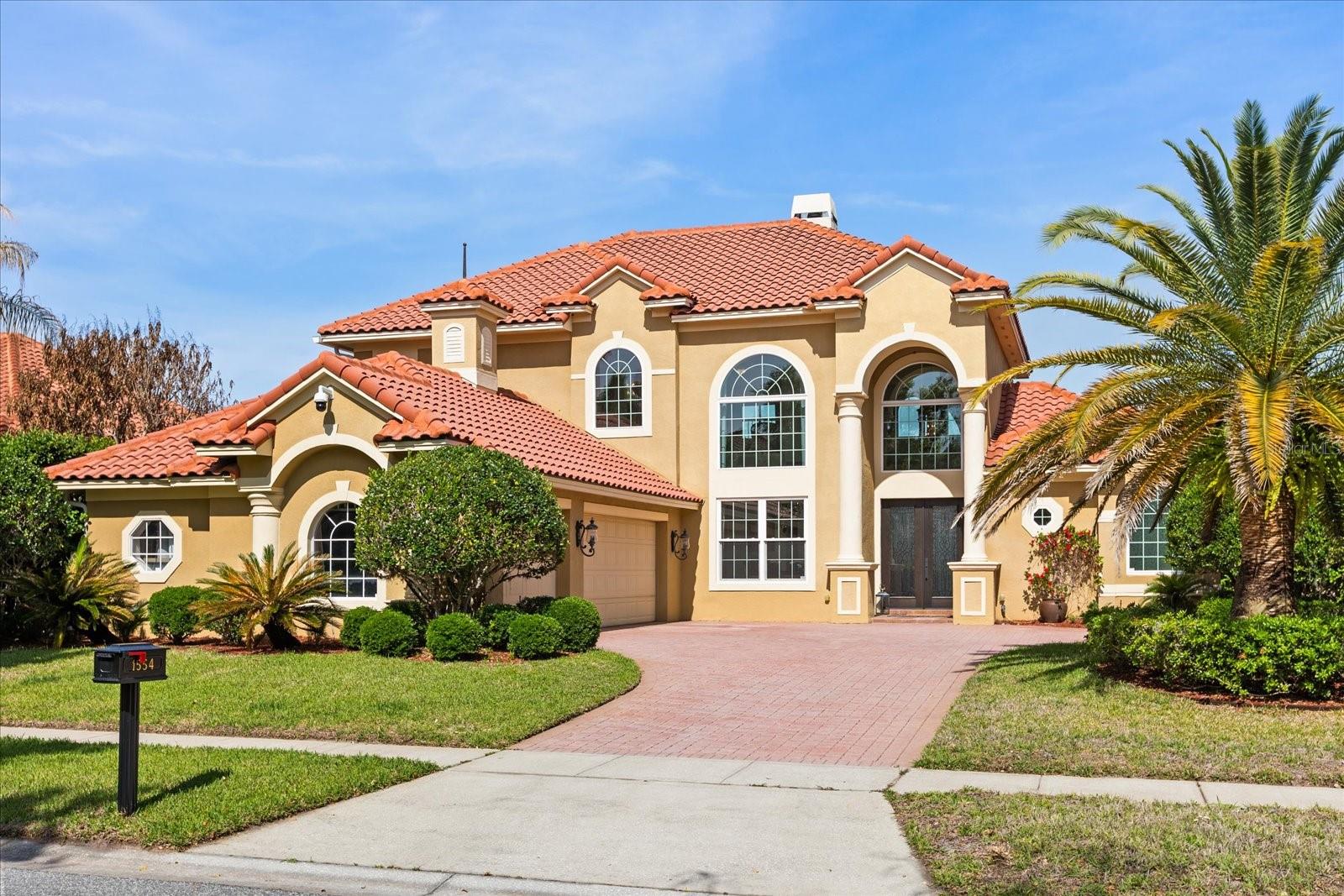 Foto de propiedad en 1554 LAKE RHEA DR WINDERMERE con MLS# O6406297
