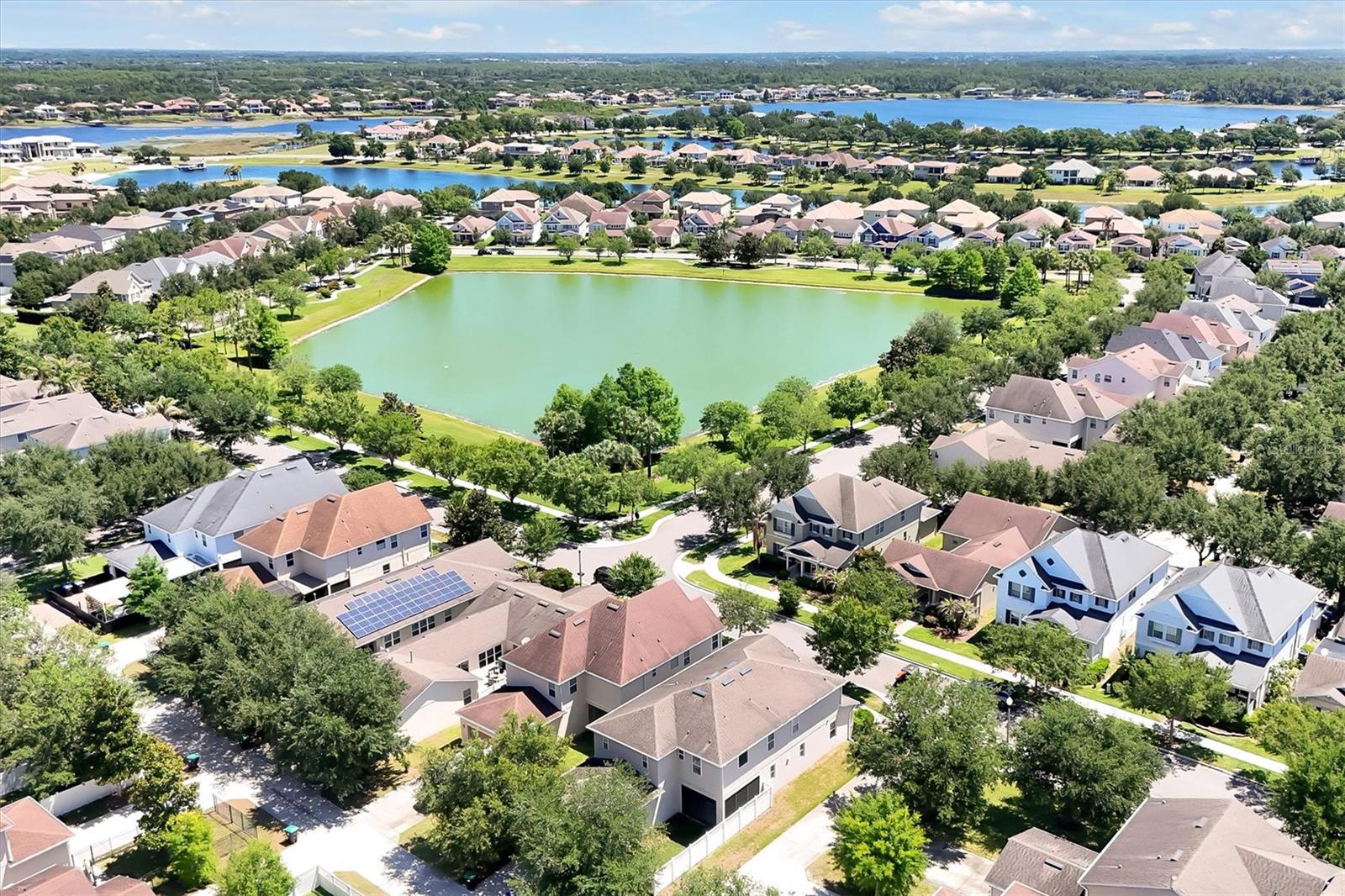 Foto de propiedad en 7922 WINTER WREN ST WINTER GARDEN con MLS# O6406681