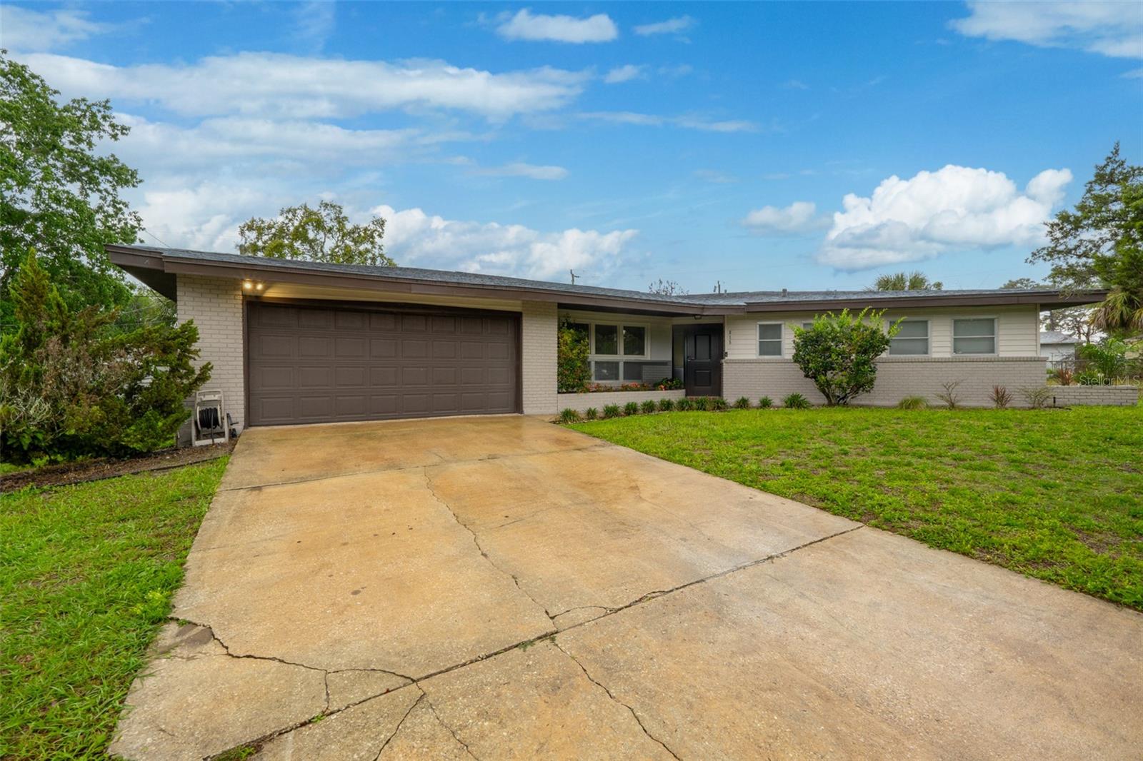 815 Glade Rd, Titusville, FL 32780